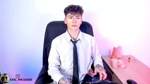 Snapshot of axel_inkshade chatting on 03-01-26, 09:50 Axel online show from 03-01-26, 09:50
