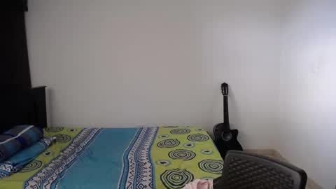 Snapshot of axel_rios_207467 chatting on 10-14-25, 07:58 axel rios online show from 10-14-25, 07:58