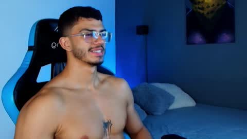 axel stein NEW ACCOUNT online show from 02-03-25, 03:42