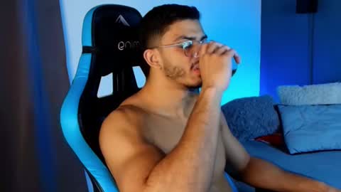 axel stein NEW ACCOUNT online show from 02-13-25, 12:46