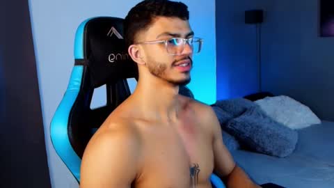 axel stein NEW ACCOUNT online show from 03-10-25, 03:34