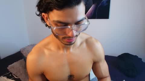 axel stein NEW ACCOUNT online show from 02-20-26, 06:19