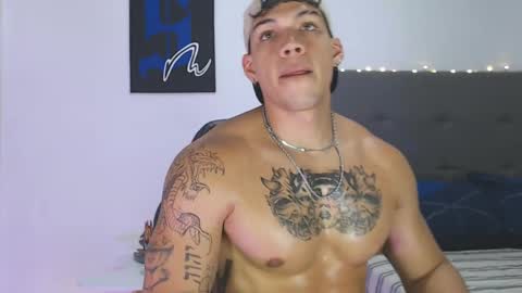 Snapshot of axel_taylor21 chatting on 12-27-24, 02:04 INDEPENDENT MODEL  online show from 12-27-24, 02:04