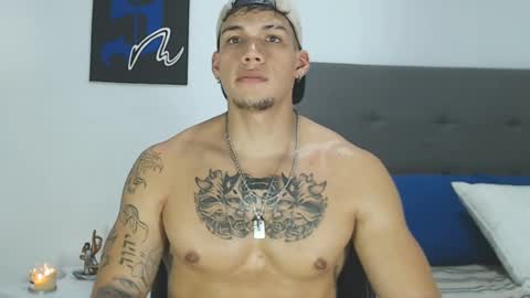 Snapshot of axel_taylor21 chatting on 01-21-25, 05:16 INDEPENDENT MODEL  online show from 01-21-25, 05:16