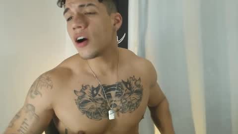 Snapshot of axel_taylor21 chatting on 02-20-25, 08:47 INDEPENDENT MODEL  online show from 02-20-25, 08:47