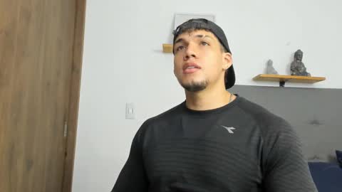 Snapshot of axel_taylor21 chatting on 10-01-25, 04:29 INDEPENDENT MODEL  online show from 10-01-25, 04:29