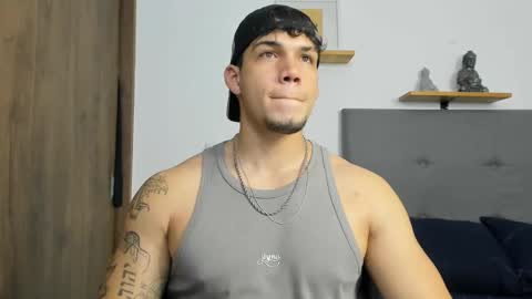 Snapshot of axel_taylor21 chatting on 10-19-25, 06:14 INDEPENDENT MODEL  online show from 10-19-25, 06:14