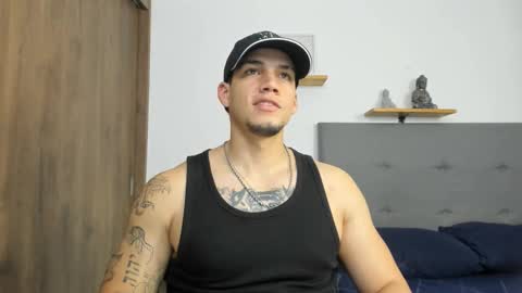 Snapshot of axel_taylor21 chatting on 10-20-25, 06:47 INDEPENDENT MODEL  online show from 10-20-25, 06:47