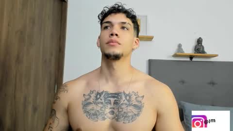 INDEPENDENT MODEL  online show from 12-22-25, 01:46