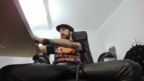 AxelColton online show from 01-03-25, 06:44