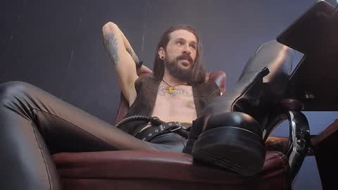 AxelColton online show from 02-07-25, 09:26