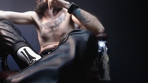 AxelColton online show from 03-03-25, 12:05