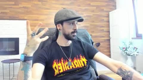 AxelColton online show from 11-03-25, 11:22