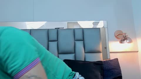 Snapshot of axeldasilva27cm chatting on 01-09-25, 10:52 online show from 01-09-25, 10:52