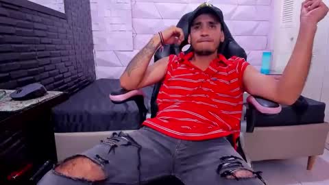 Axell Cross2 online show from 02-03-25, 11:36