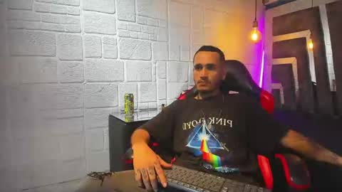 Axell Cross2 online show from 03-22-26, 04:27