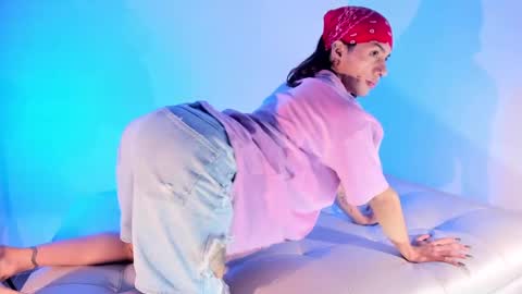 Snapshot of axellcollins chatting on 02-08-25, 02:36 im your little femboy ALEX online show from 02-08-25, 02:36