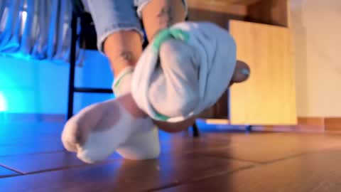 Snapshot of axellcollins chatting on 02-13-25, 09:38 im your little femboy ALEX online show from 02-13-25, 09:38