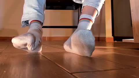 Snapshot of axellcollins chatting on 02-28-25, 11:56 im your little femboy ALEX online show from 02-28-25, 11:56