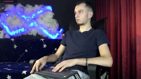 Axxel online show from 11-29-25, 03:53