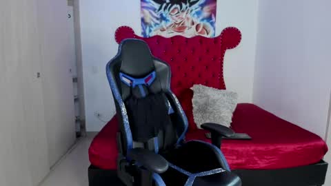 Axel online show from 04-04-26, 12:02