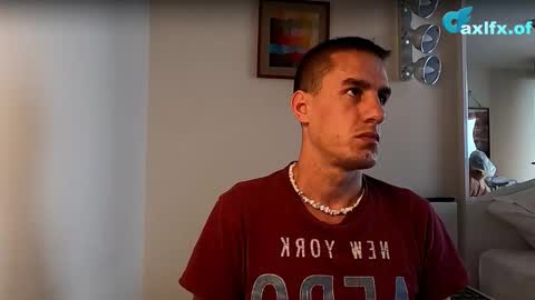 Axl online show from 10-20-25, 09:21