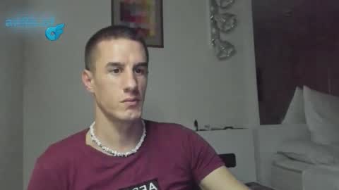 Axl online show from 11-26-25, 10:22