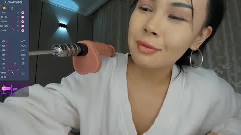 Aya online show from 09-19-25, 03:13