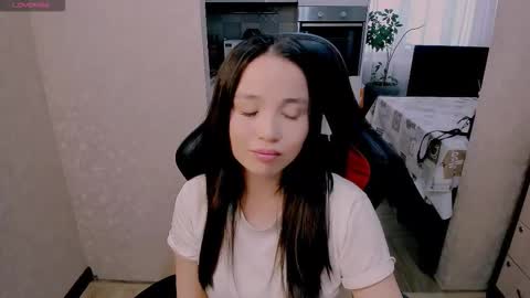 Aya Moon online show from 11-19-25, 05:07