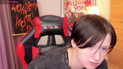 ayaks online show from 09-17-25, 08:27