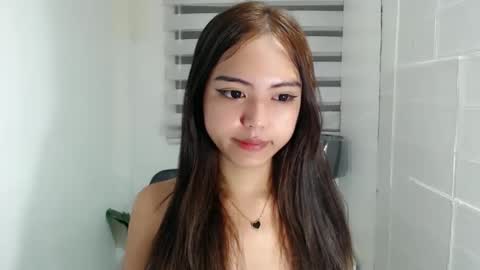 ayalvrs18 online show from 12-30-24, 12:22