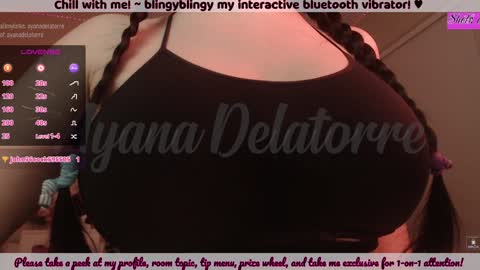 Ayana Delatorre online show from 12-19-24, 03:07