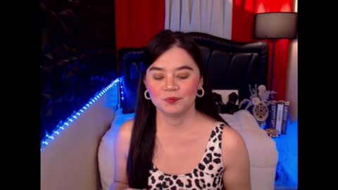 ayeshalove online show from 10-22-25, 07:02
