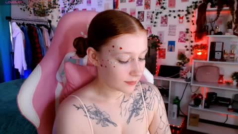 Ayla hill online show from 11-20-25, 07:13