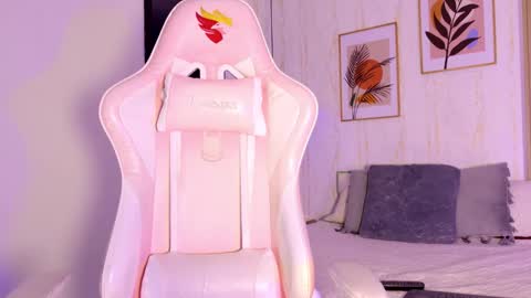 Ayleen online show from 09-16-25, 12:17