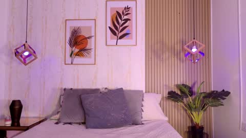 Ayleen online show from 09-19-25, 12:17