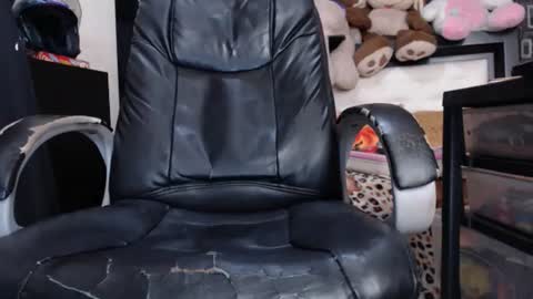 AyleenZJ online show from 09-16-25, 02:56