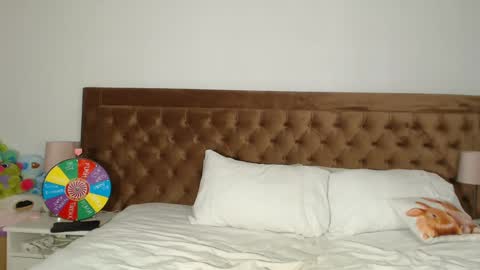 Aylin online show from 01-07-25, 04:29