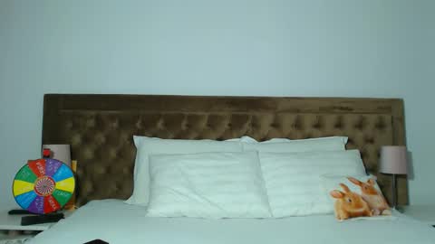 Aylin online show from 11-01-25, 02:57