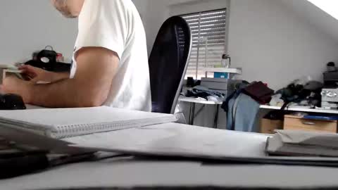 aylinniyerim online show from 10-10-25, 08:02