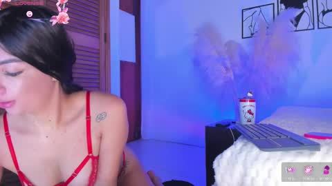 Snapshot of aylinnzambrano_ chatting on 09-27-25, 08:41 Aylin online show from 09-27-25, 08:41