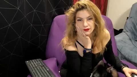 Dominatrix Queen online show from 02-18-25, 08:58