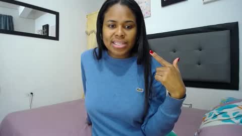 Snapshot of aynaraross1 chatting on 09-27-25, 04:17 aynaraross1 online show from 09-27-25, 04:17