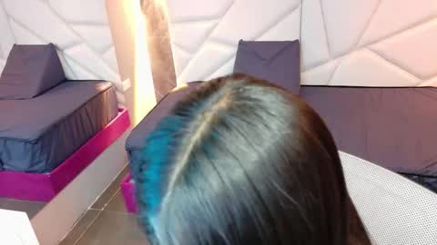 Aysel online show from 10-18-25, 09:59