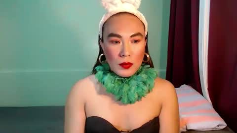 Snapshot of ayumibahogbilat chatting on 09-11-25, 10:15 ayumi online show from 09-11-25, 10:15