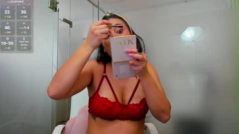 Ayumi online show from 04-16-26, 04:02