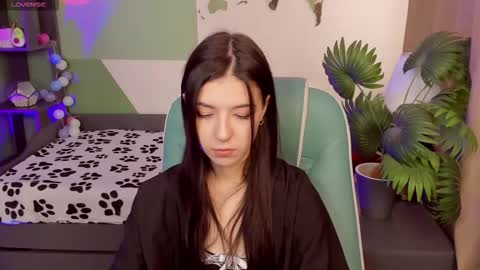 Azaliya online show from 10-11-25, 10:25