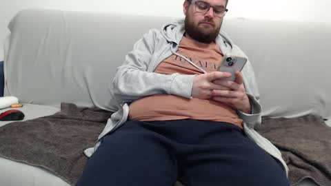 Azer online show from 11-23-25, 08:41