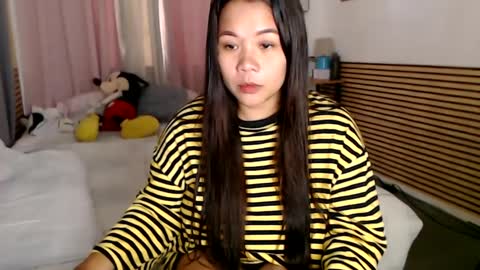 Lina online show from 12-30-24, 02:09