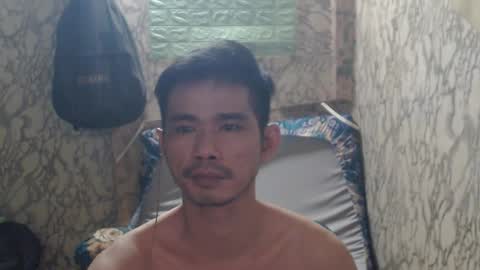 Snapshot of azn_philip chatting on 01-06-25, 07:02 Philip online show from 01-06-25, 07:02